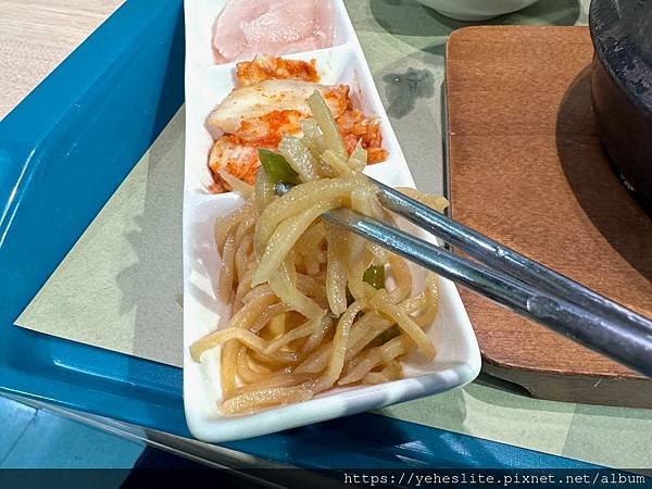 「高雄韓式料理」韓姜熙的小廚房，讓人耳目一新的韓式餐飲品牌｜