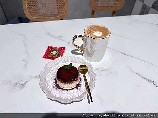 「高雄咖啡廳」Bestie Coffee &amp; Clothin