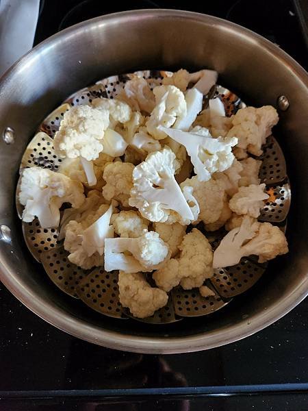 400大卡以下一餐-花椰菜雞腿