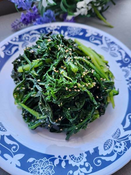 熱拌蒸茼蒿