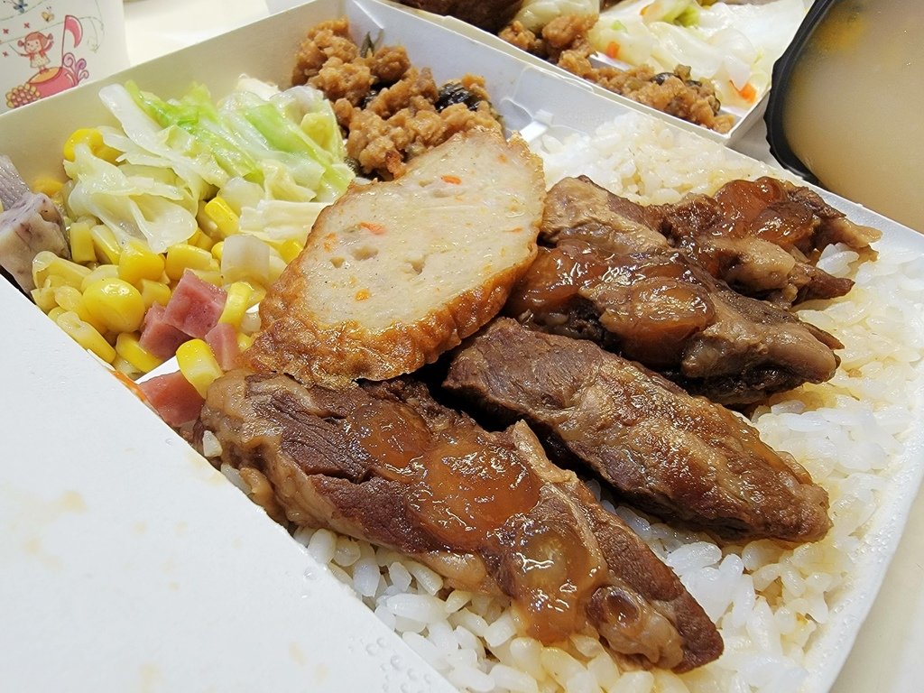 高鈣軟骨便當 (13).jpg