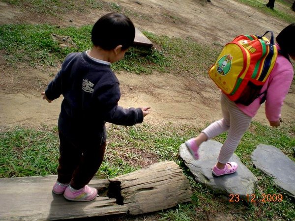 中興大學 DORA 與小西瓜的異想世界.JPG