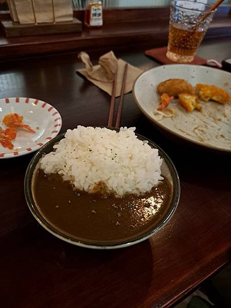 【彰化｜員林】員林咖哩｜濃濃日本元素風格🍥 -『美保咖哩🍛』