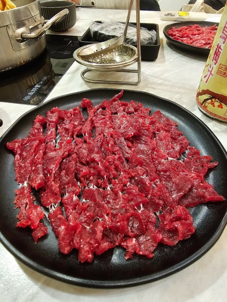 【台南｜中西區】台南牛肉湯｜牛苑溫體牛肉火鍋｜網美牛肉火鍋店