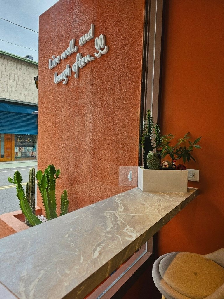 【彰化｜員林】員林咖啡廳｜300cafe｜日式水果吐司｜咖喱