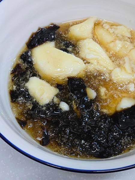 【彰化｜員林】員林豆花｜豆花口感扎實但依舊綿密｜張家傳統豆花