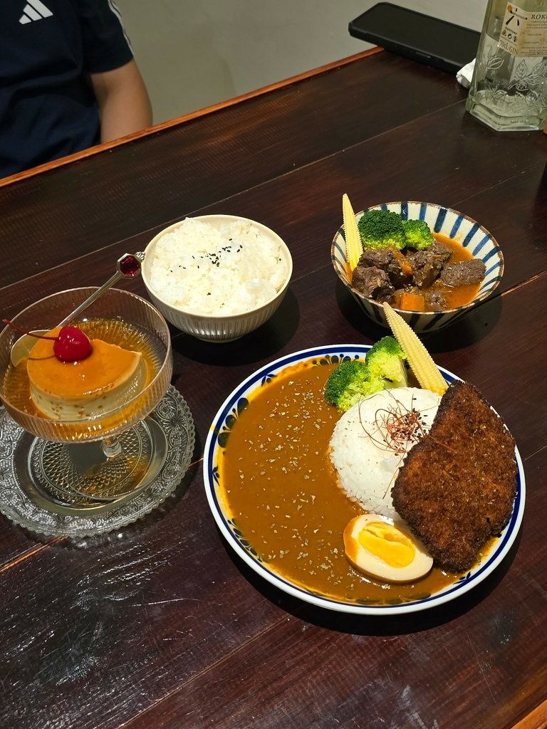 【彰化｜彰化市】彰化喫茶室｜巷弄間的日式餐酒館｜琥珀川喫茶室