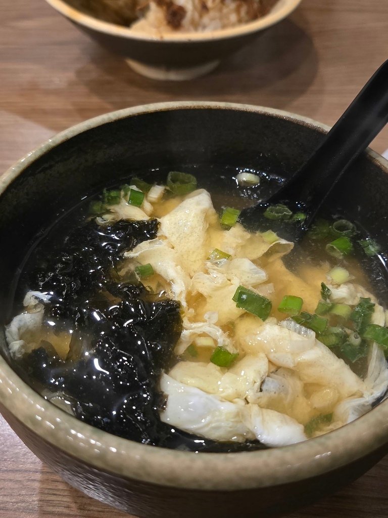 【彰化｜員林】員林鍋燒意麵｜無二鍋｜柴魚湯頭非常美味｜魯肉飯
