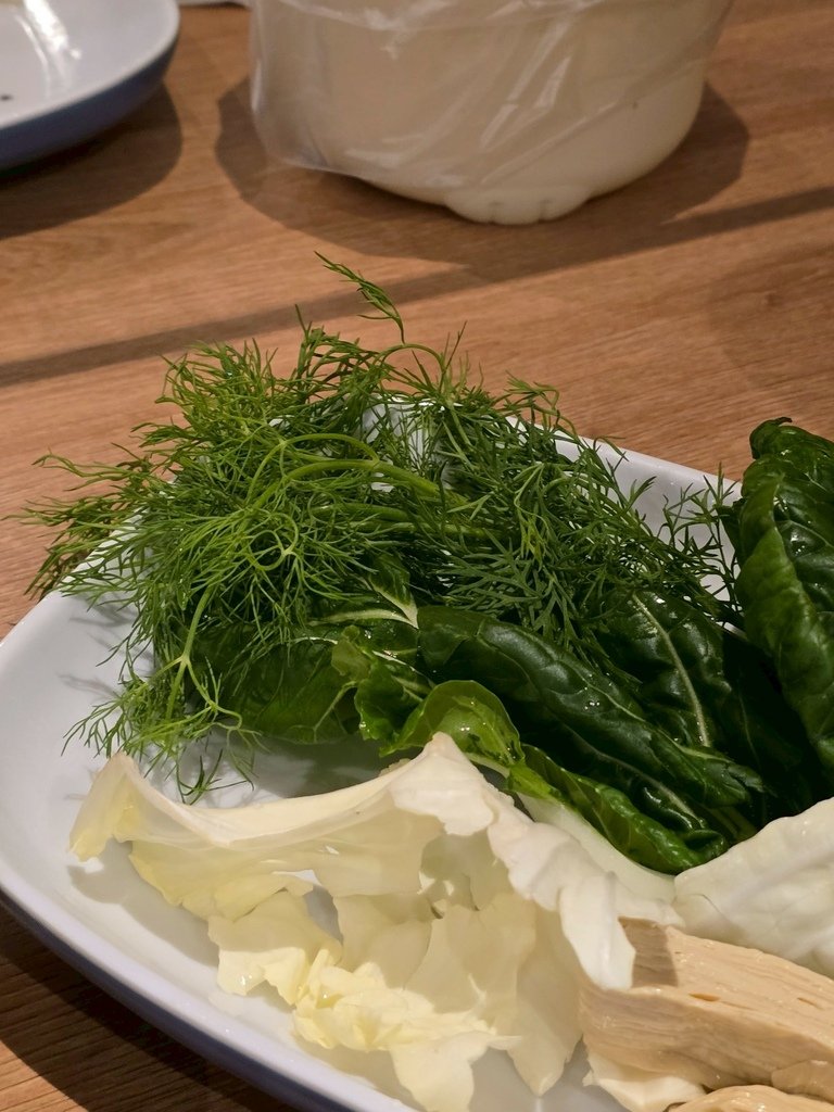 【彰化｜員林】員林火鍋｜香菜控集合！這間火鍋竟然讓你「香菜吃