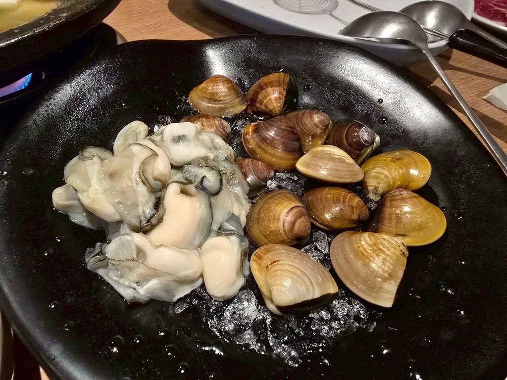 【彰化｜員林】員林火鍋｜香菜控集合！這間火鍋竟然讓你「香菜吃