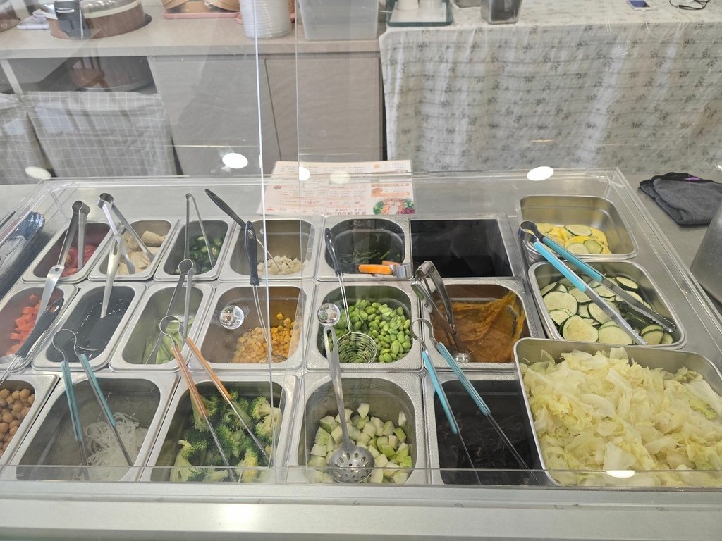【彰化｜員林】員林健康餐｜自由搭配99元起，吃得清爽又飽足的