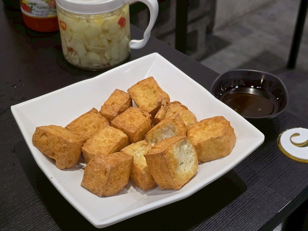 【彰化｜員林】員林越南料理｜道地北越風味必嚐！雞肉河粉、冰檸