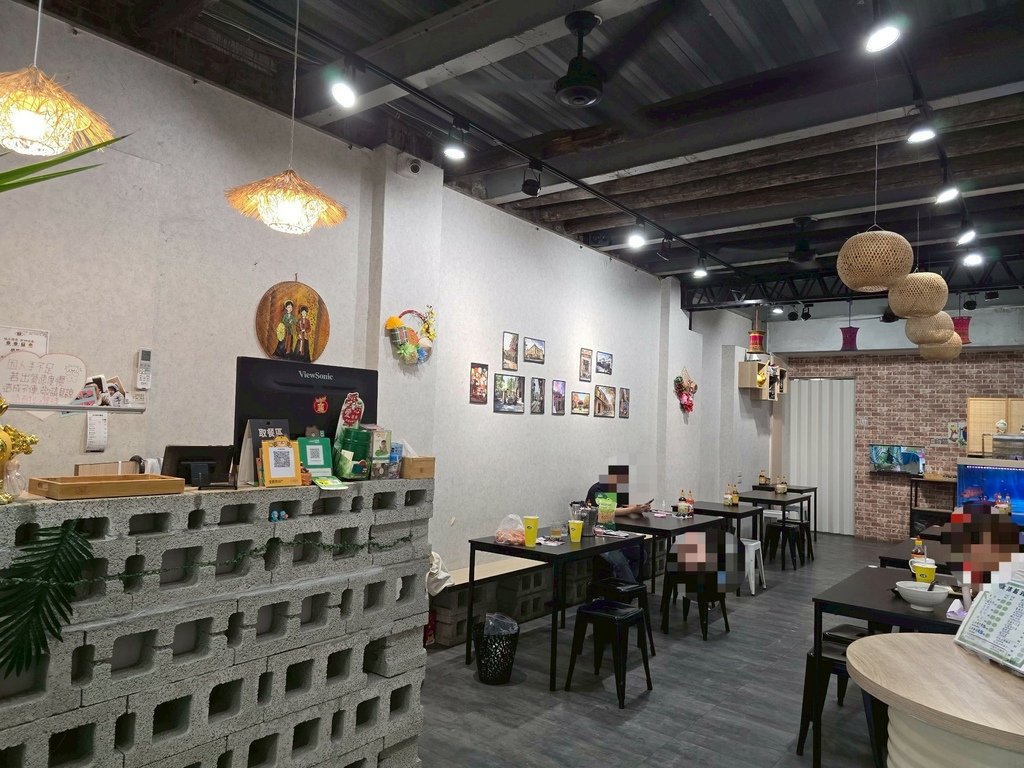 【彰化｜員林】員林越南料理｜道地北越風味必嚐！雞肉河粉、冰檸