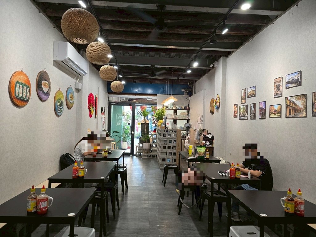【彰化｜員林】員林越南料理｜道地北越風味必嚐！雞肉河粉、冰檸