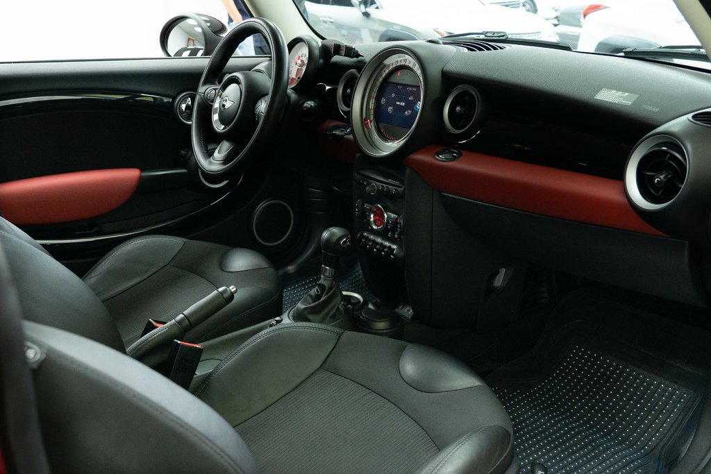 MINI CLUBMAN COOPER S R55 前衛與古