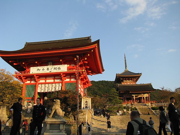 夕陽西下的清水寺 