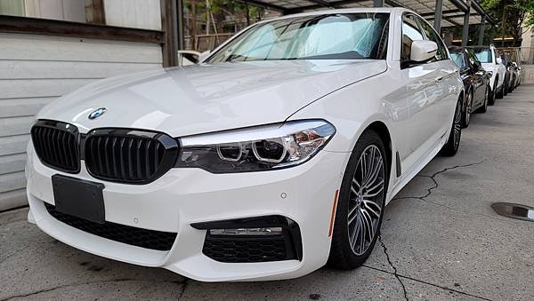 布魯斯.葉.Bruce.Yeh 易漢國際BMW 530i-01.jpg