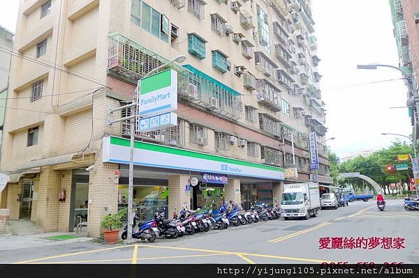 板橋和平黃金三房13F-附近環境2.JPG