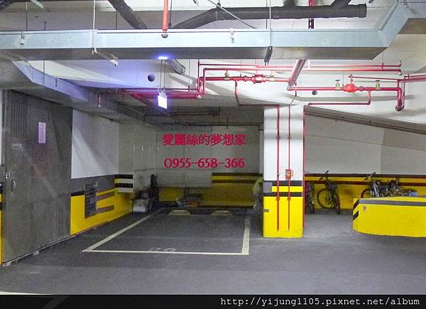 雙城記2F-B1車位.JPG