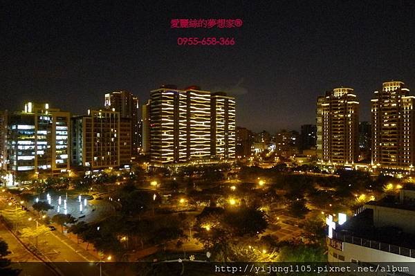 時尚廣場10F-夜景2.JPG