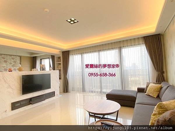 水漾10F-客廳2.jpg