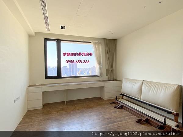 坤山鼎峰13F-主臥1.jpg