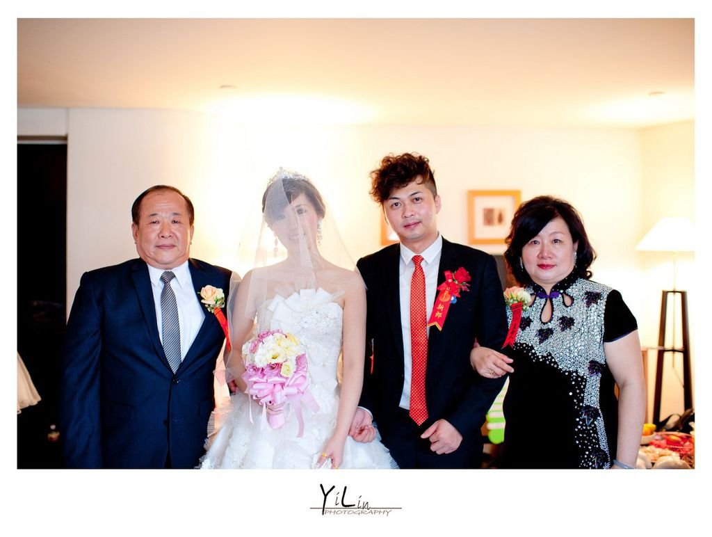 YL2012-0524+162 (resize)