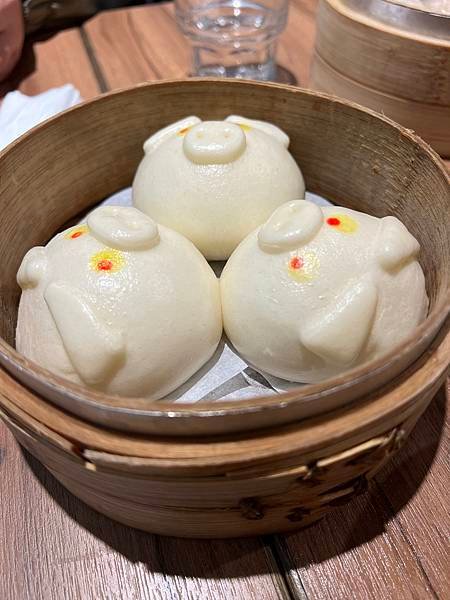 豬仔流沙包