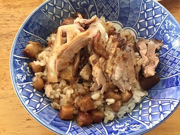 高雄鹽埕區好吃鴨肉飯
