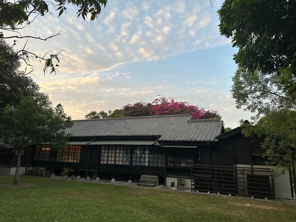 嘉義遊記-檜意森活村及藻作坊-高湯包及胡麻醬等海帶芽湯很好買