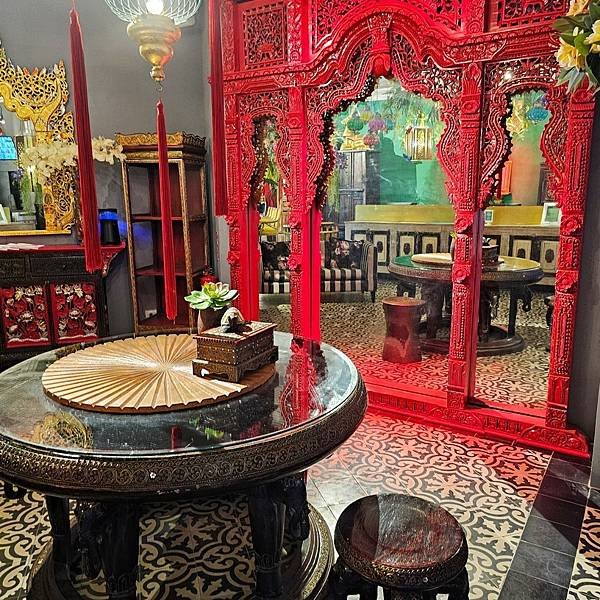 嘉義住宿推薦『安娜與國王酒店』 一秒走進皇宮🏰濃濃異國風﹐每