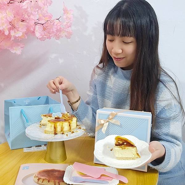必吃甜點『敲敲炙燒乳酪蛋糕』退冰過後依然酥脆❗