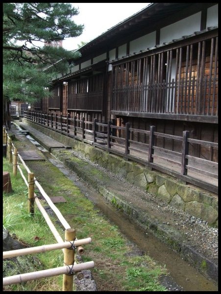 陣屋外面的庭院.jpg