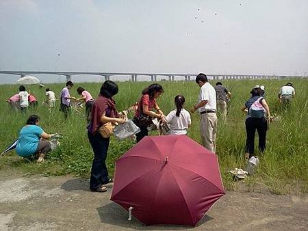 2011.9.24 放生活動紀錄花絮 (4).jpg