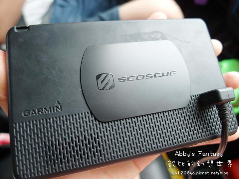 SCOSCHE 磁鐵式手機架0911 (5).jpg