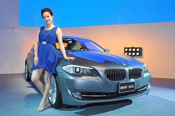 創新BMW 535i_1.JPG