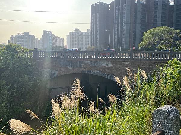 不同角度再一張&lt;公司田溪橋遺跡&gt;