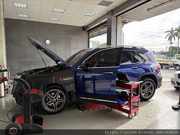 Mercedes-Benz X247 GLB200 引擎節溫