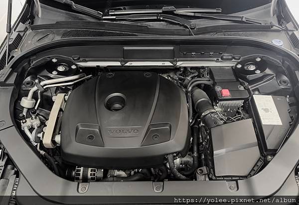 VOLVO XC60 T5 R-Design 冷氣低壓管更新