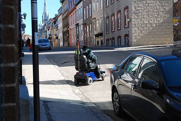 在Quebec City遇到好心的女士！