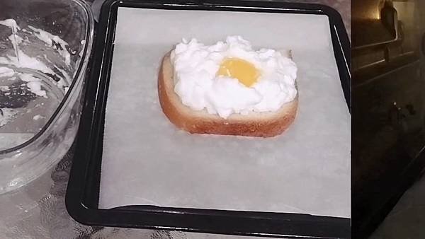 綿密蓬鬆雲朵蛋吐司丨下午茶丨早餐丨Cloud Egg Toast #toast #egg #teatime #breakfast.mp4_20220125_111131.743.jpg