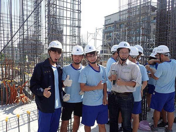 皇龍山見晴-台南高工-Alfa Safe耐震系統工法見習 (2).JPG