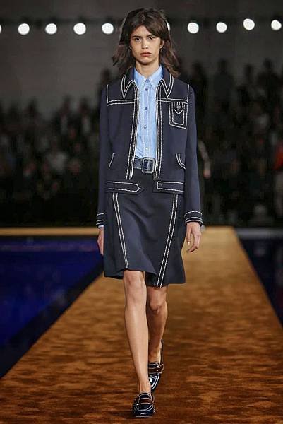 Prada-Milan-Men-SS15-6276-1403455367-bigthumb