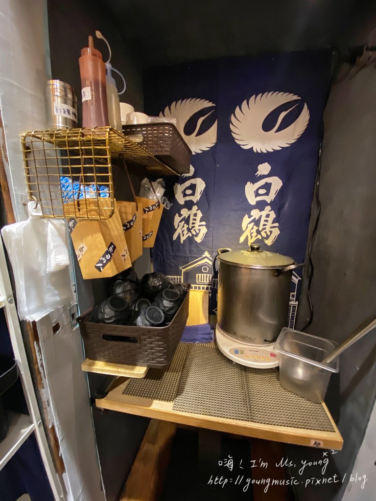 百元美食挑戰10－「台中．西區」魚日內人-炸蛋魯肉飯專賣店