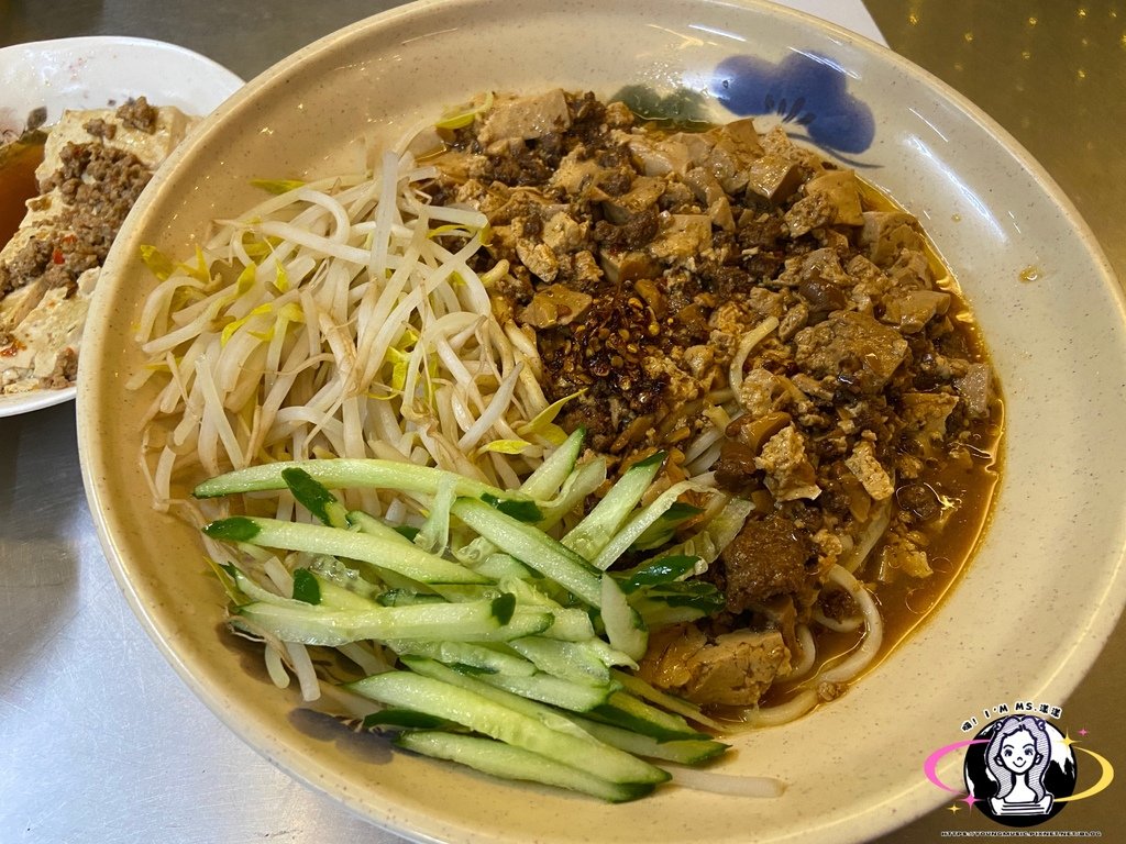 一百元美食挑戰10－「台中．東區」臭霸王臭豆腐，路過容易錯過