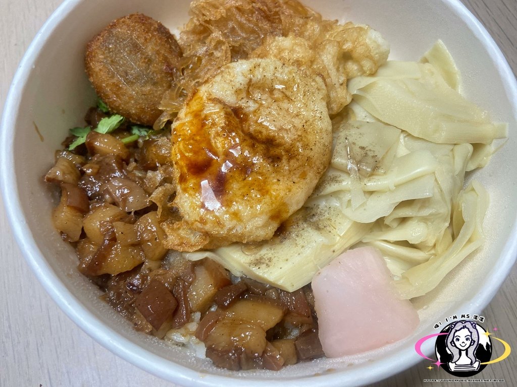 一百元美食挑戰11－「台中．西區」魚日內人-炸蛋魯肉飯專賣店