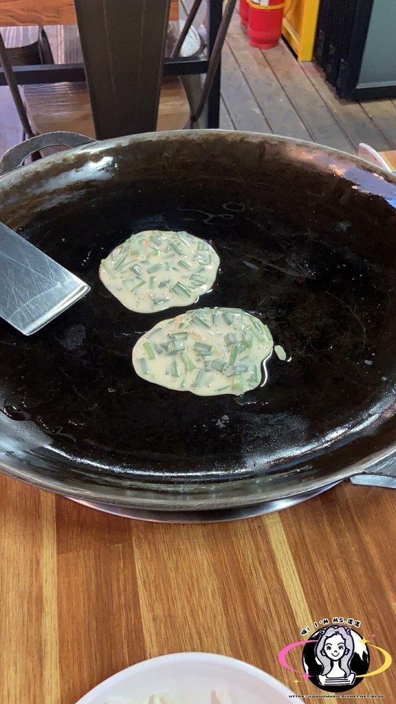 弘大申美京辣炒雞排신미경홍대닭갈비