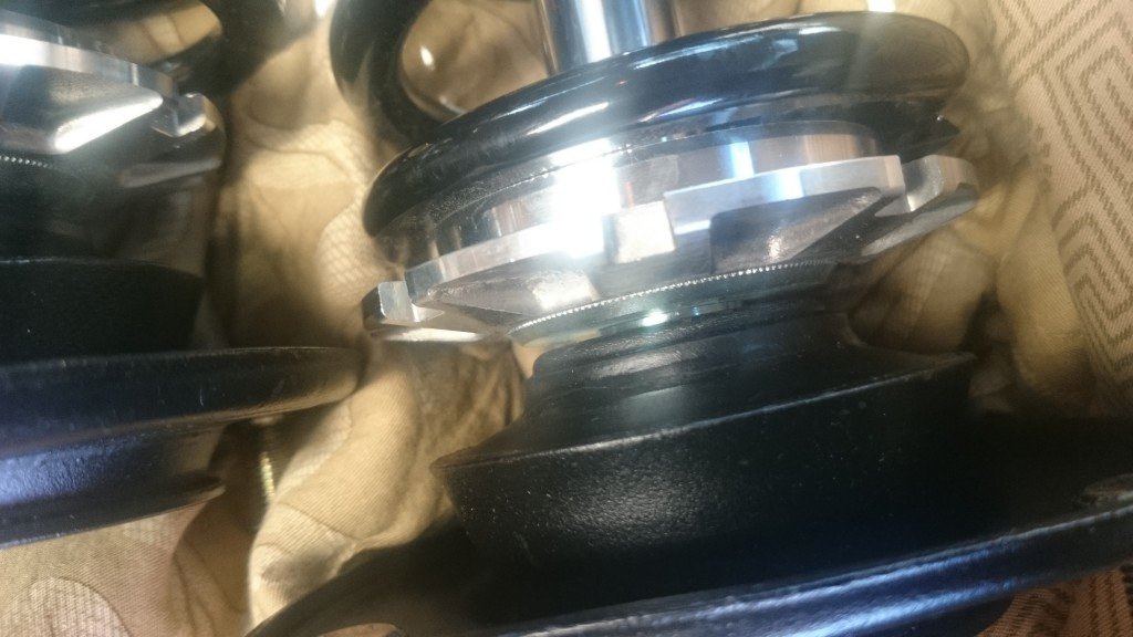VIOS 換避震器