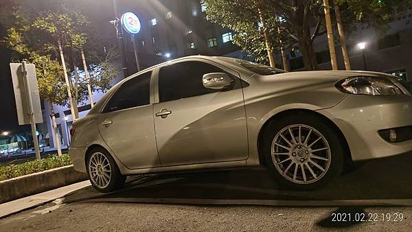 VIOS 換鋁圈