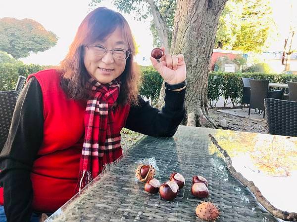 新竹市安親班-中秋、白露吃栗子